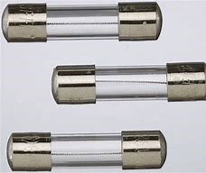 Fuse 6.3-32mm-10A x3