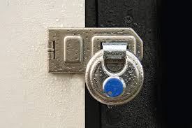 Abus Stainless Padlock Diskus + Door Hinge